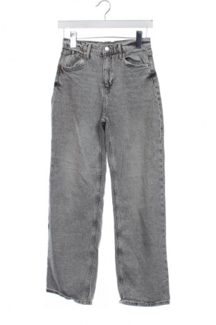 Gyerek farmernadrág H&M, Méret 11-12y / 152-158 cm, Szín Szürke, Ár 6 400 Ft