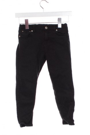 Gyerek farmernadrág Zara, Méret 5-6y / 116-122 cm, Szín Fekete, Ár 3 600 Ft