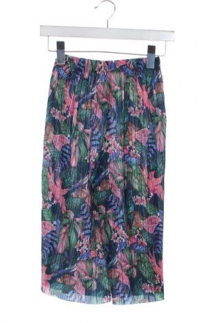 Detské krátke nohavice  Reserved, Veľkosť 8-9y/ 134-140 cm, Farba Viacfarebná, Cena  6,95 €