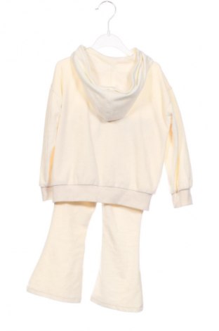 Gyerek szett Jessica Simpson, Méret 2-3m / 56-62 cm, Szín Ekrü
, Ár 5 400 Ft