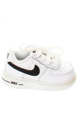Obuwie dziecięce Nike, Rozmiar 19, Kolor Biały, Cena 142,39 zł
