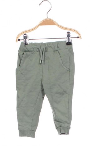 Dziecięce spodnie C&A, Rozmiar 9-12m/ 74-80 cm, Kolor Zielony, Cena 49,44 zł