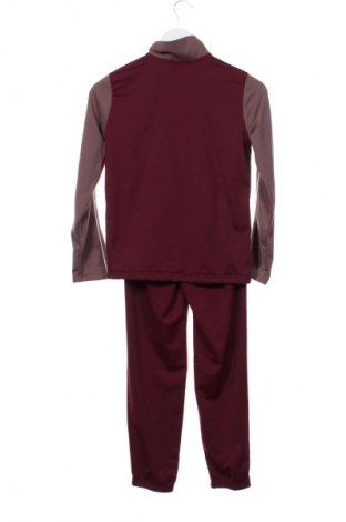 Παιδικό αθλητικό σύνολο Nike, Μέγεθος 9-10y/ 140-146 εκ., Χρώμα Κόκκινο, Τιμή 28,13 €