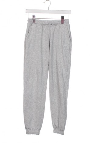 Kinder Sporthose 4F, Größe 9-10y/ 140-146 cm, Farbe Grau, Preis € 19,86