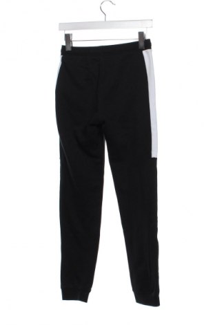 Detské tepláky Hugo Boss, Veľkosť 13-14y/ 164-168 cm, Farba Čierna, Cena  24,49 €