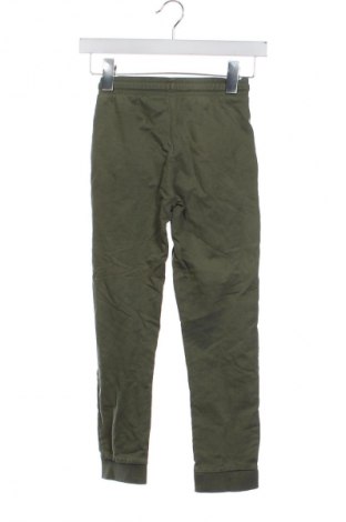 Kinder Sporthose Kids, Größe 6-7y/ 122-128 cm, Farbe Grün, Preis € 8,99