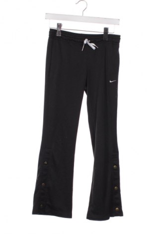 Dziecięce spodnie sportowe Nike, Rozmiar 11-12y/ 152-158 cm, Kolor Czarny, Cena 78,16 zł