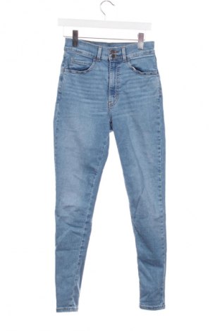 Мъжки дънки Levi's, Размер S, Цвят Син, Цена 142,99 лв.