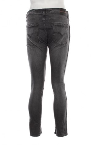 Мъжки дънки Levi's, Размер M, Цвят Сив, Цена 174,99 лв.
