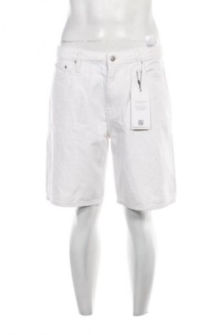 Męskie szorty Calvin Klein Jeans, Rozmiar L, Kolor Biały, Cena 459,99 zł