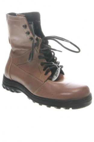 Férfi cipők
 Lumberjack, Méret 40, Szín Bézs, Ár 20 439 Ft