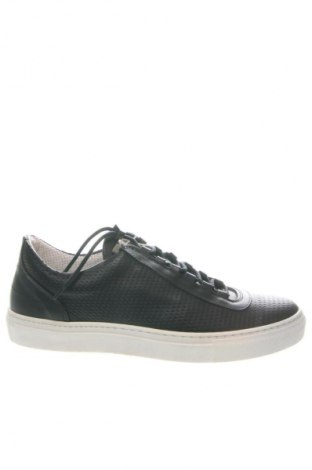 Férfi cipők
 Unbranded, Méret 41, Szín Fekete, Ár 46 009 Ft