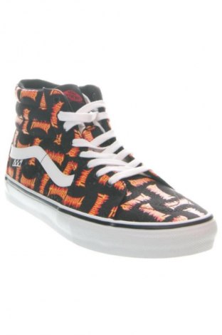 Férfi cipők
 Vans, Méret 45, Szín Sokszínű, Ár 23 369 Ft