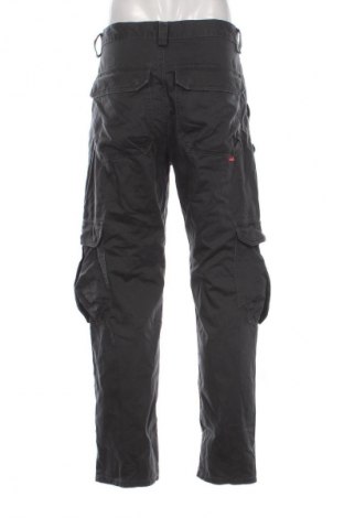 Herrenhose Levi's, Größe M, Farbe Grau, Preis 87,99 €