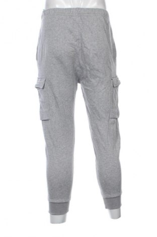 Męskie spodnie sportowe Nike, Rozmiar S, Kolor Szary, Cena 199,99 zł