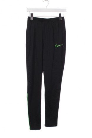 Pánske tepláky Nike, Veľkosť XS, Farba Čierna, Cena  11,15 €