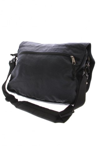 Τσάντα ταξιδιού Eastpak, Χρώμα Μπλέ, Τιμή 31,00 €