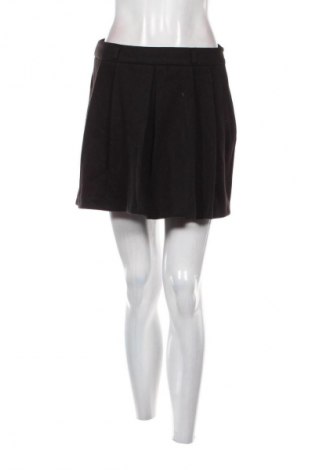 Hosenrock LELA, Größe M, Farbe Schwarz, Preis € 9,99