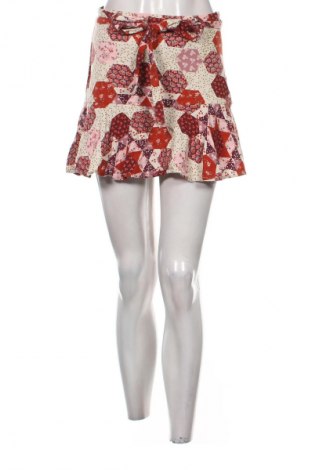 Пола - панталон Stradivarius, Размер S, Цвят Многоцветен, Цена 15,99 лв.