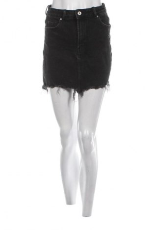 Spódnica Bershka, Rozmiar M, Kolor Szary, Cena 58,99 zł