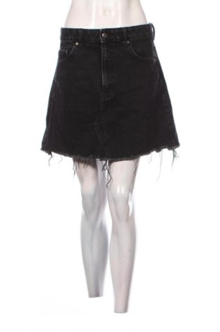 Fustă Bershka, Mărime M, Culoare Negru, Preț 65,99 Lei