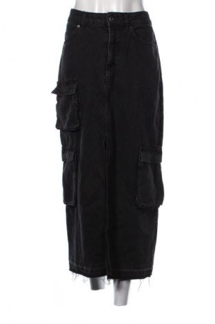 Spódnica Bershka, Rozmiar M, Kolor Czarny, Cena 67,00 zł