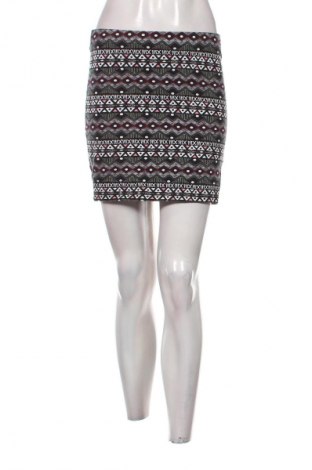 Fustă F&F, Mărime L, Culoare Multicolor, Preț 65,99 Lei