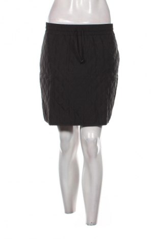 Spódnica Pieces, Rozmiar M, Kolor Czarny, Cena 105,75 zł