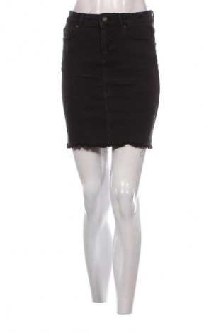 Spódnica Pieces, Rozmiar S, Kolor Czarny, Cena 62,07 zł