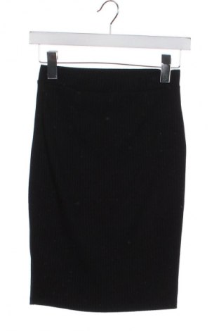 Φούστα Reserved, Μέγεθος XS, Χρώμα Μαύρο, Τιμή 8,18 €