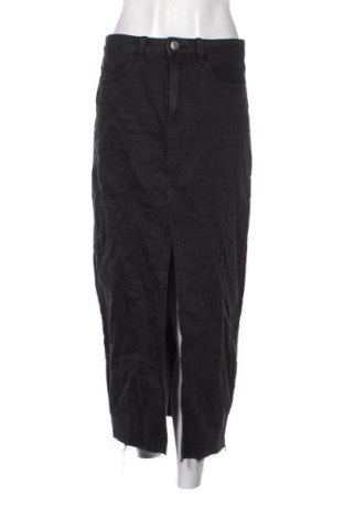 Sukně Stradivarius, Velikost M, Barva Šedá, Cena  309,00 Kč