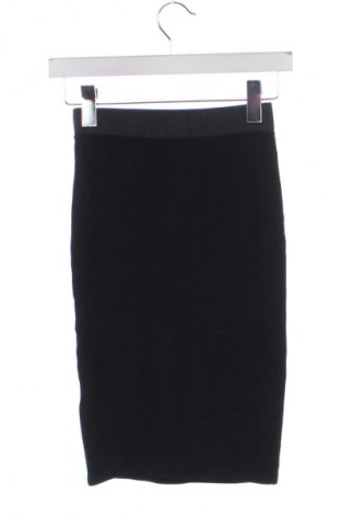 Sukně Zara Trafaluc, Velikost XXS, Barva Černá, Cena  269,00 Kč