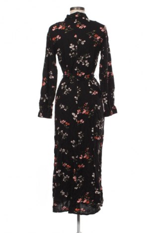 Kleid About You, Größe M, Farbe Mehrfarbig, Preis € 22,99