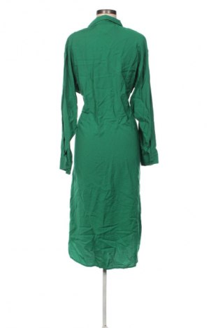 Šaty  B.Young, Velikost M, Barva Zelená, Cena  399,00 Kč