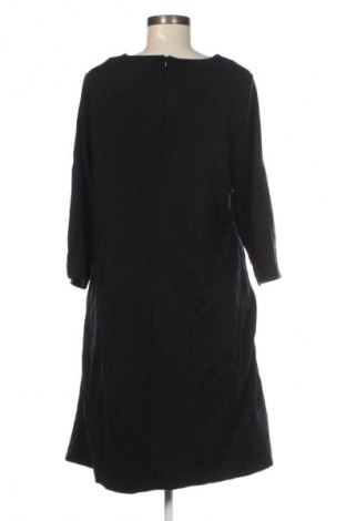 Kleid Base Level, Größe M, Farbe Schwarz, Preis 12,99 €