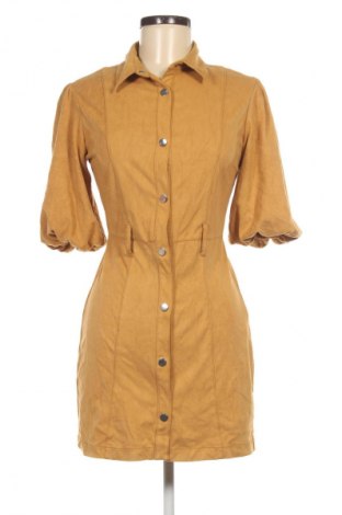 Φόρεμα Bershka, Μέγεθος M, Χρώμα  Μπέζ, Τιμή 17,99 €