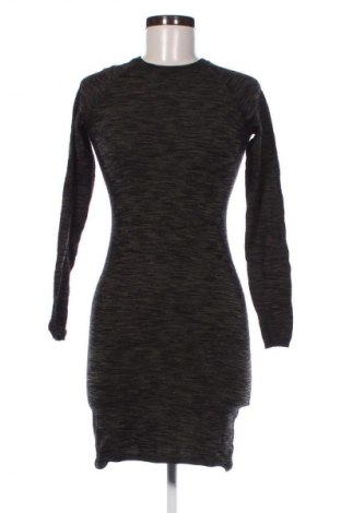 Kleid Bershka, Größe L, Farbe Mehrfarbig, Preis 15,00 €
