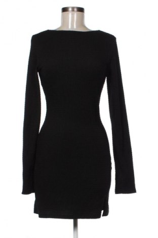 Sukienka Bershka, Rozmiar L, Kolor Czarny, Cena 66,65 zł