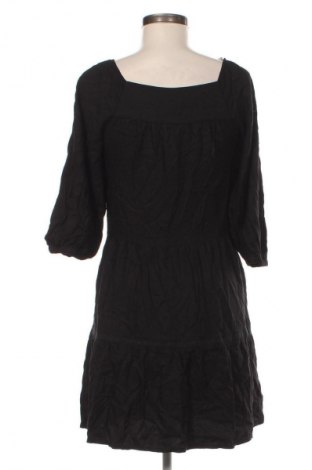 Φόρεμα Bershka, Μέγεθος M, Χρώμα Μαύρο, Τιμή 24,55 €