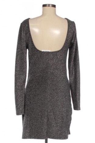 Kleid Cropp, Größe XL, Farbe Silber, Preis 24,55 €