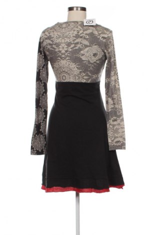Ruha Desigual, Méret M, Szín Sokszínű, Ár 35 732 Ft