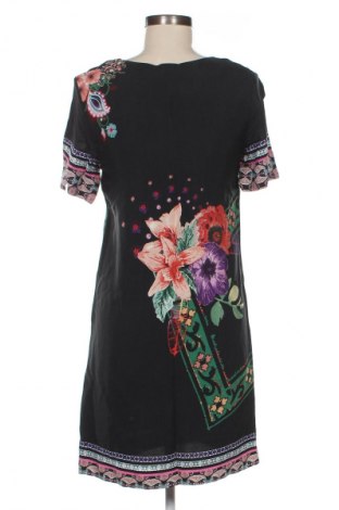 Kleid Desigual, Größe M, Farbe Mehrfarbig, Preis 41,94 €