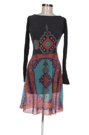 Sukienka Desigual, Rozmiar S, Kolor Kolorowy, Cena 188,51 zł