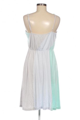 Kleid Edc By Esprit, Größe L, Farbe Mehrfarbig, Preis 24,55 €