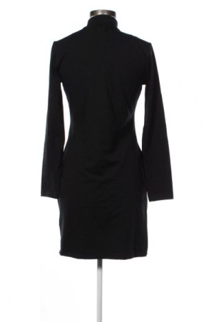 Kleid Even&Odd, Größe M, Farbe Schwarz, Preis 10,99 €