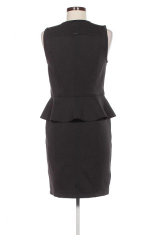 Sukienka Flash by Marc Cain, Rozmiar M, Kolor Czarny, Cena 146,99 zł