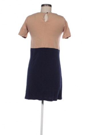 Sukienka Gina Tricot, Rozmiar S, Kolor Kolorowy, Cena 62,07 zł