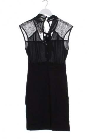 Sukienka Guess, Rozmiar S, Kolor Czarny, Cena 308,99 zł