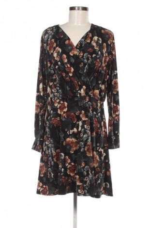 Рокля H&M, Размер L, Цвят Многоцветен, Цена 19,99 лв.