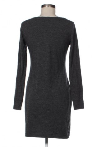 Kleid H&M, Größe M, Farbe Mehrfarbig, Preis € 14,83